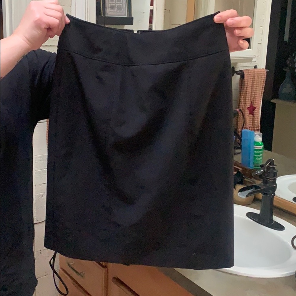 Worthington Black Zip Up Skirt